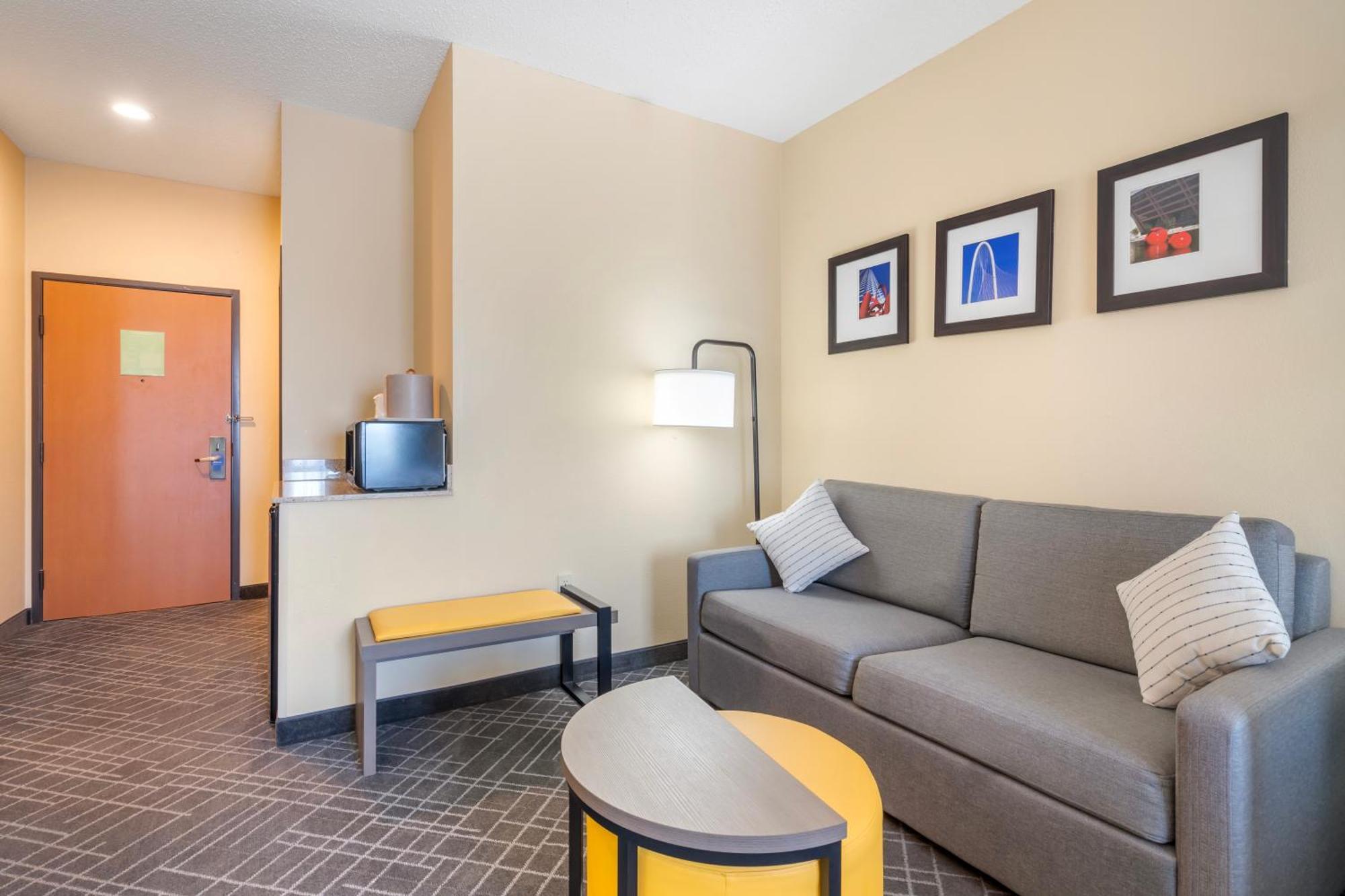 Comfort Suites Mckinney-Allen Екстериор снимка
