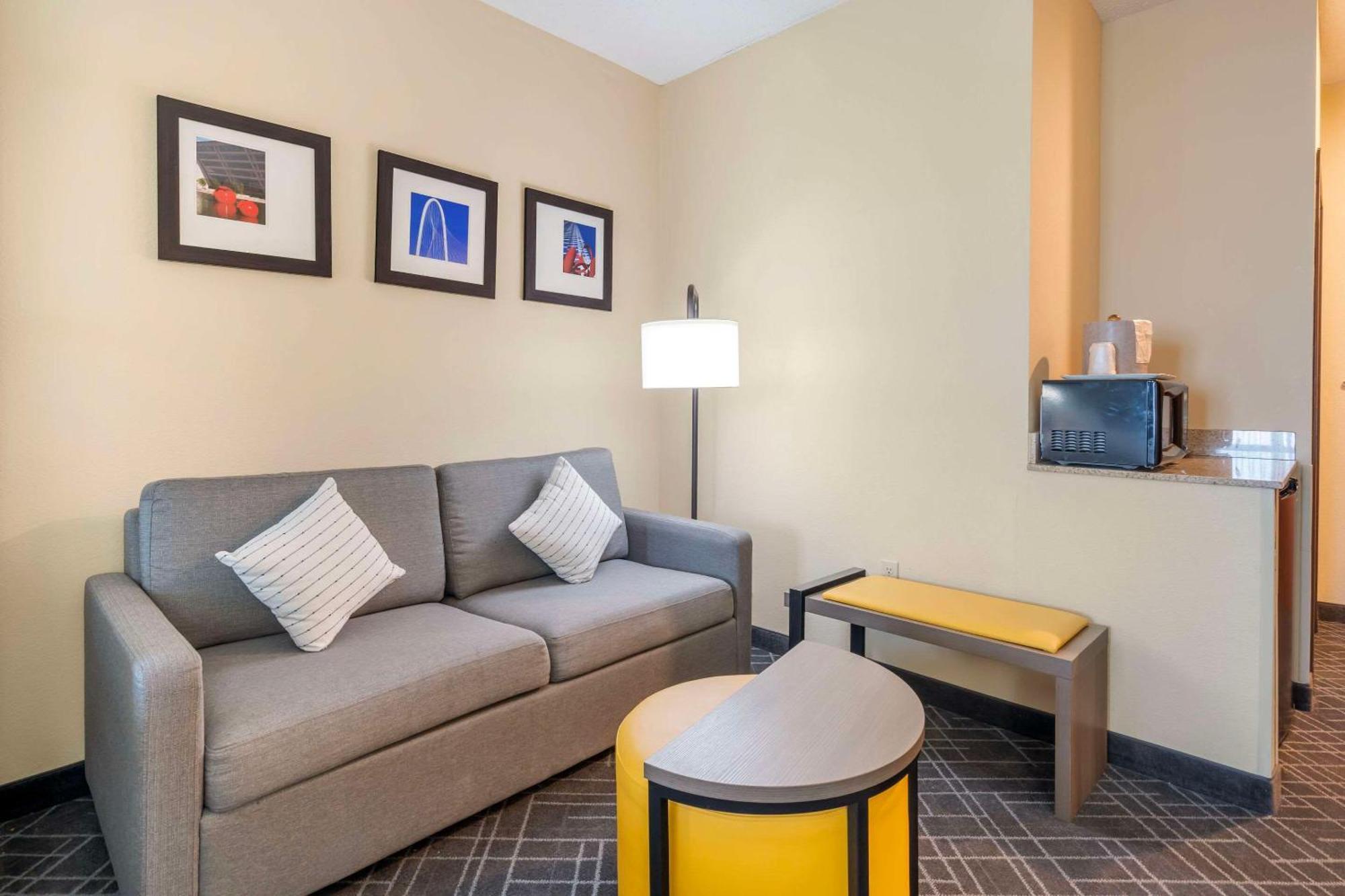 Comfort Suites Mckinney-Allen Екстериор снимка