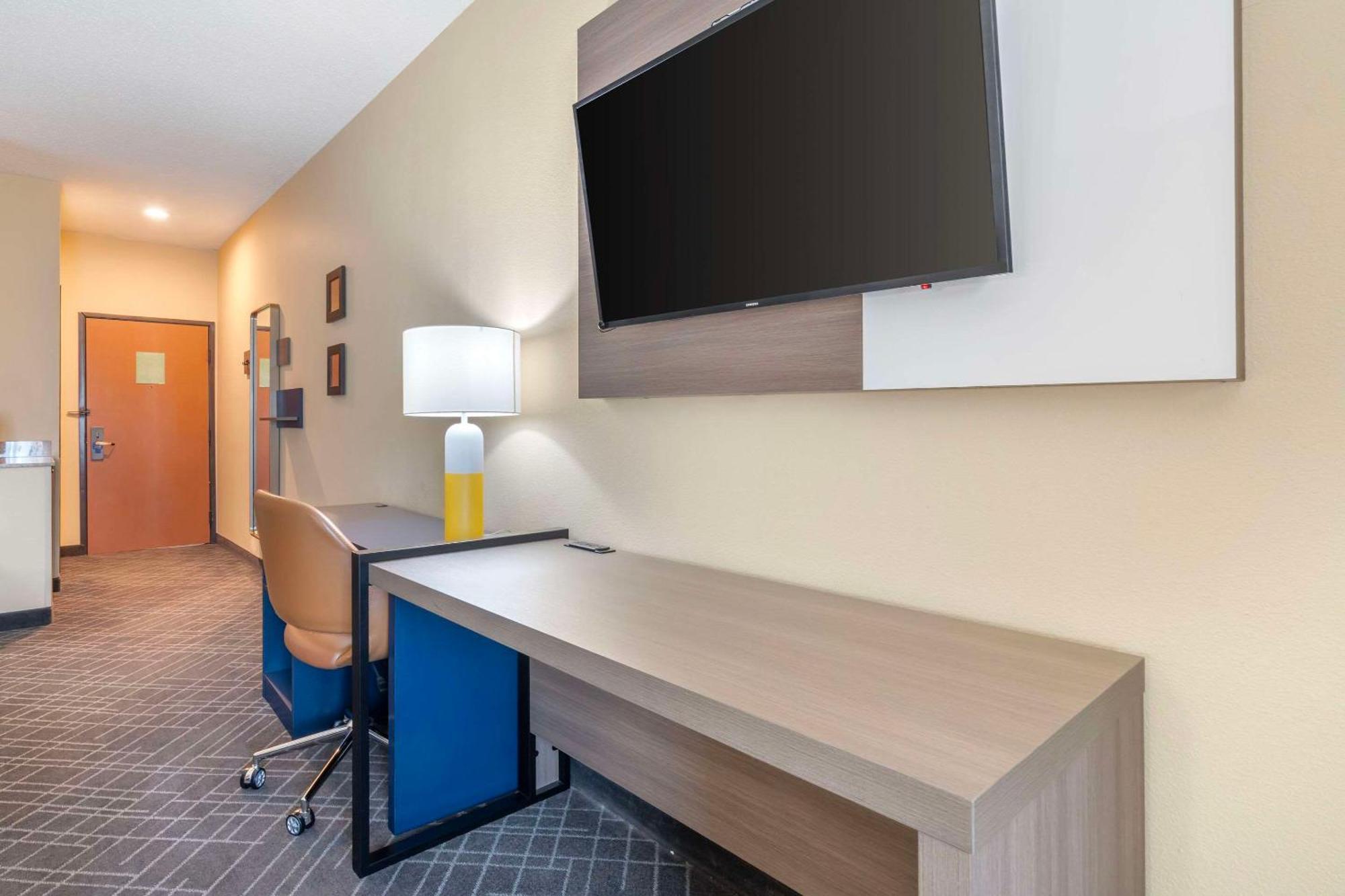 Comfort Suites Mckinney-Allen Екстериор снимка