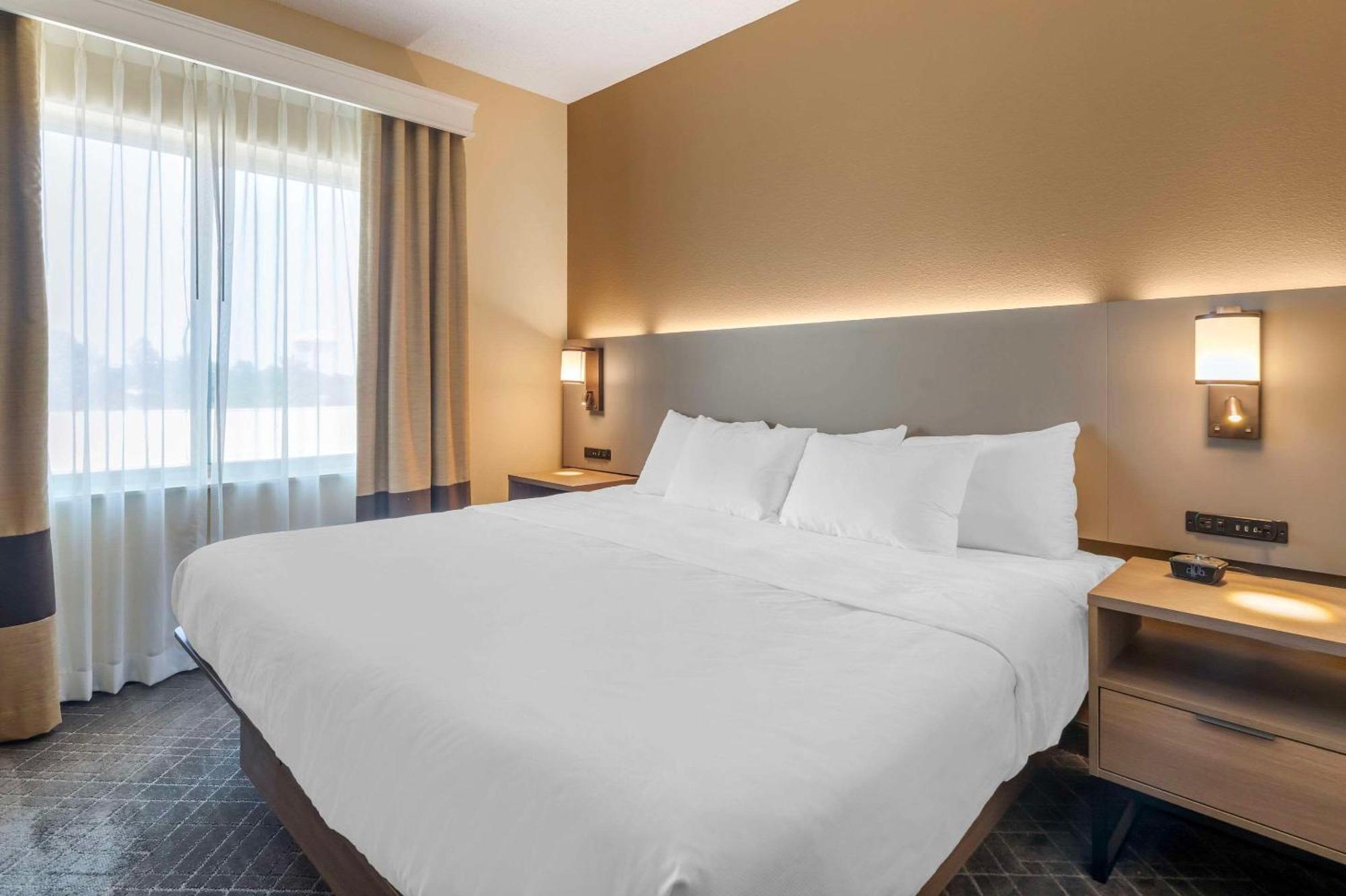 Comfort Suites Mckinney-Allen Екстериор снимка