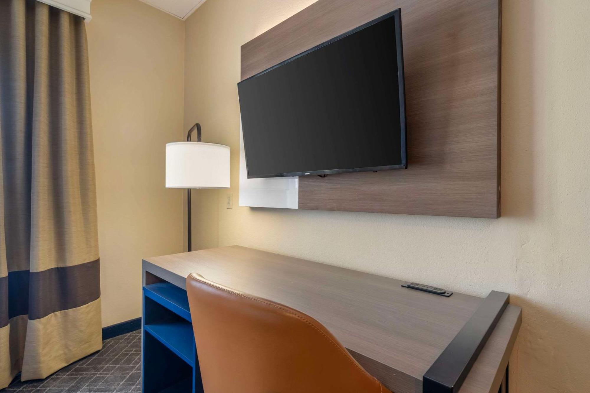 Comfort Suites Mckinney-Allen Екстериор снимка